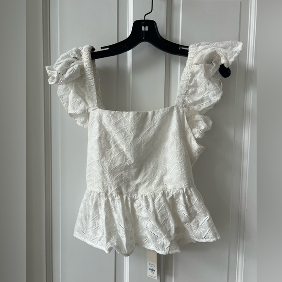 Francesca's Collections Tops - Francesca’s eyelet top